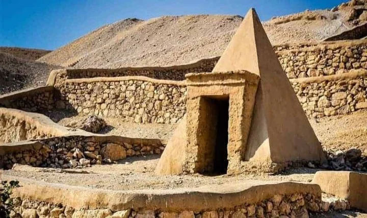 Daily Lives in Ancient Egypt West Bank of Luxor gallery 4